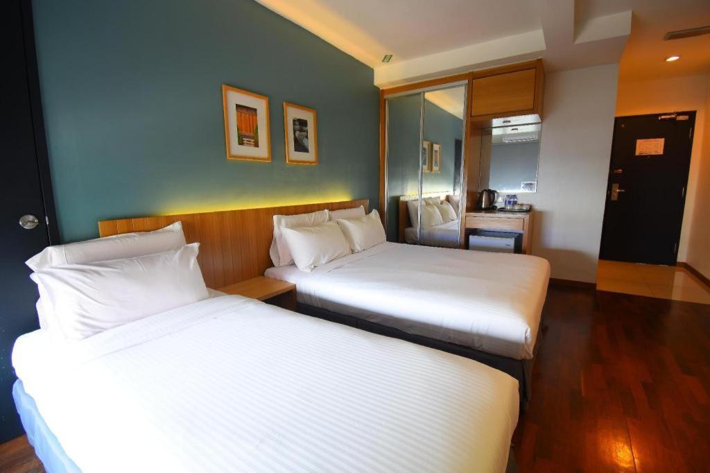 Quayside Hotel Malacca Exterior photo