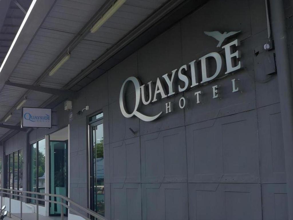 Quayside Hotel Malacca Exterior photo